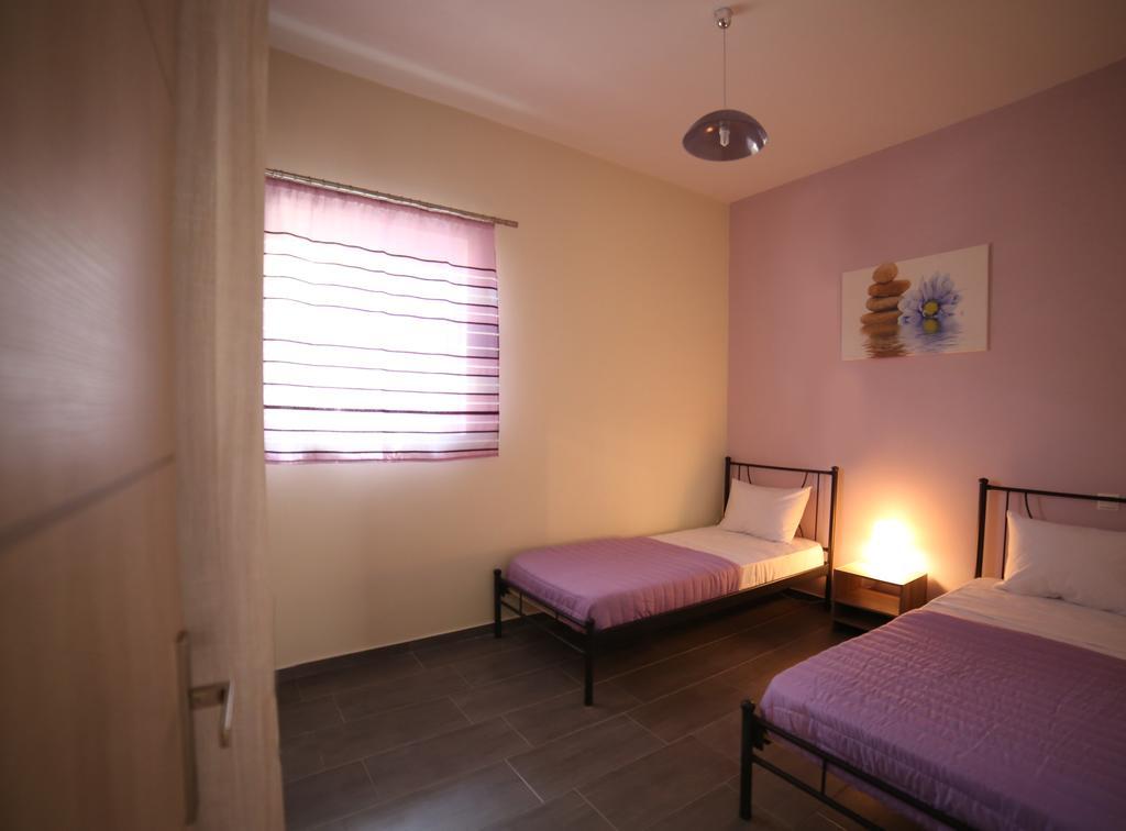 Holiday home Sofia Xara House *